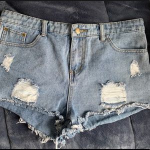 super cute jean shorts